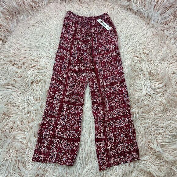 Women’s Small Red Palazzo Pants - Picture 3 of 4